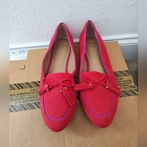 Crown & Ivy Women's Red Slip On Flats